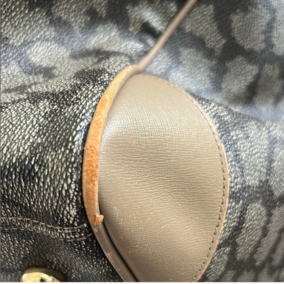 YSL Gray and Tan Travel Bag - Picture 5 of 16